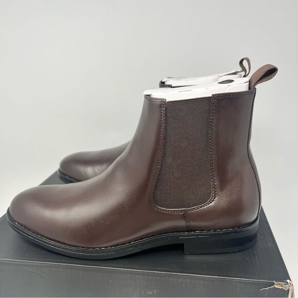 Aflani Chelsea Boots - Picture 4 of 8